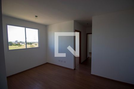Sala de apartamento para alugar com 2 quartos, 47m² em Qr 110, Brasília