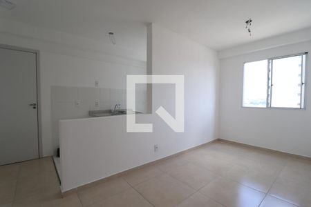 Sala de apartamento à venda com 2 quartos, 42m² em Vila Valparaíso, Santo André