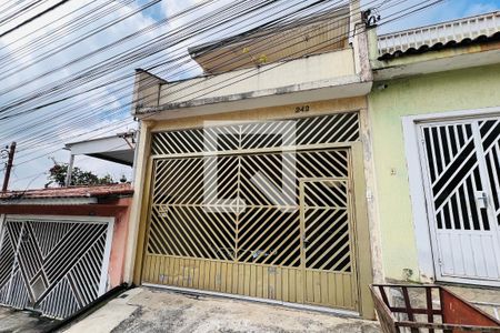 Fachada de casa à venda com 3 quartos, 186m² em Parque Continental Ii, Guarulhos