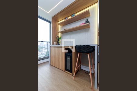 Sala de apartamento à venda com 2 quartos, 71m² em Santo Amaro, São Paulo