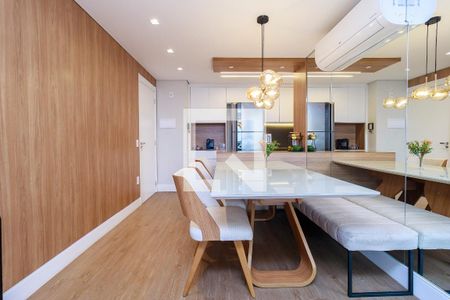 Sala de apartamento à venda com 2 quartos, 71m² em Santo Amaro, São Paulo