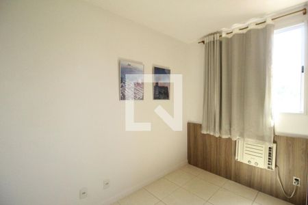 Quarto 1 de apartamento para alugar com 2 quartos, 48m² em Jacarepaguá, Rio de Janeiro