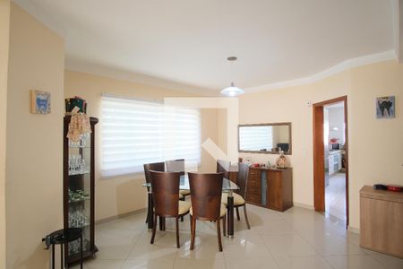 Sala de Jantar de casa à venda com 3 quartos, 330m² em Jardim Textil, São Paulo