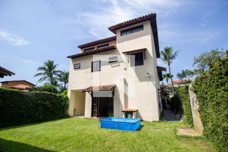 Quintal de casa de condomínio à venda com 4 quartos, 250m² em Vargem Pequena, Rio de Janeiro