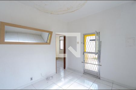 Sala de casa à venda com 3 quartos, 245m² em Vila Kosmos, Rio de Janeiro