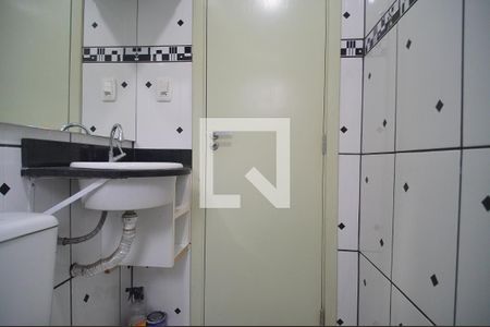 Banheiro 1 de casa à venda com 2 quartos, 130m² em Jardim Maua, Novo Hamburgo