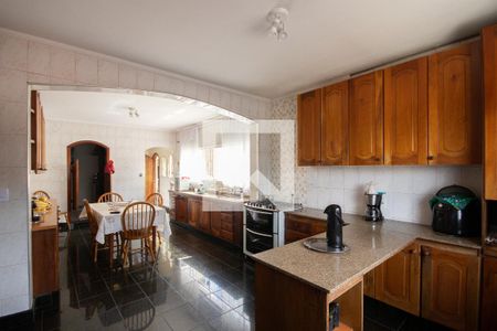 Cozinha de casa de condomínio à venda com 5 quartos, 250m² em Jardim Guapira, São Paulo
