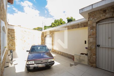 Garagem de casa de condomínio à venda com 5 quartos, 250m² em Jardim Guapira, São Paulo