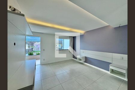 Suíte 1 de casa para alugar com 5 quartos, 300m² em Vargem Pequena, Rio de Janeiro