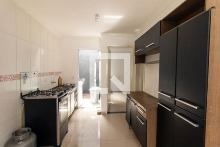Cozinha de casa para alugar com 2 quartos, 60m² em Tatuquara, Curitiba