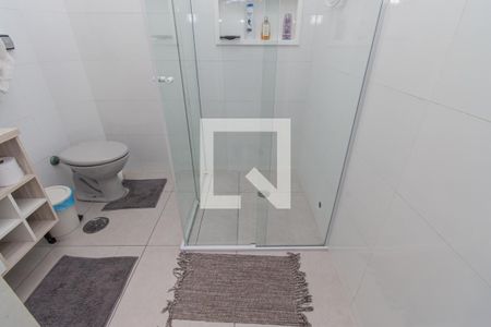 Banheiro de casa à venda com 2 quartos, 90m² em Vila Monumento, São Paulo