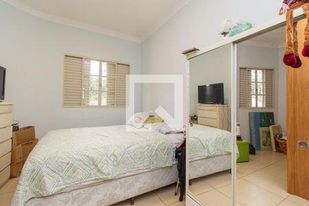 Quarto 1 de casa à venda com 2 quartos, 90m² em Vila Monumento, São Paulo
