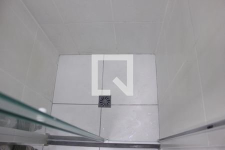 Banheiro de apartamento à venda com 2 quartos, 44m² em Vila Bremen, Guarulhos
