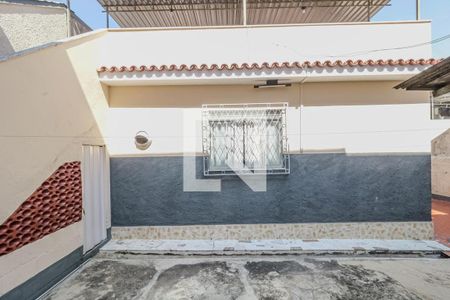 Quintal de casa à venda com 3 quartos, 89m² em Del Castilho, Rio de Janeiro