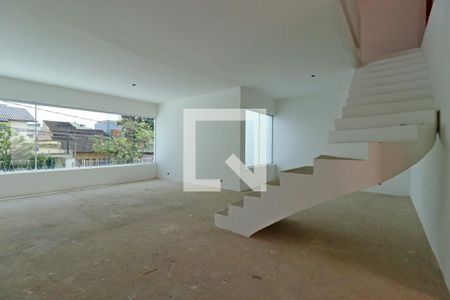 Sala de casa à venda com 4 quartos, 258m² em Jardim, Santo André