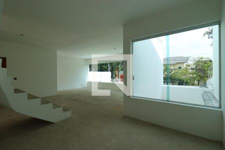 Sala de casa à venda com 4 quartos, 258m² em Jardim, Santo André