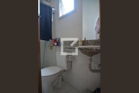 Banheiro de apartamento à venda com 2 quartos, 78m² em Vila Humaita, Santo André