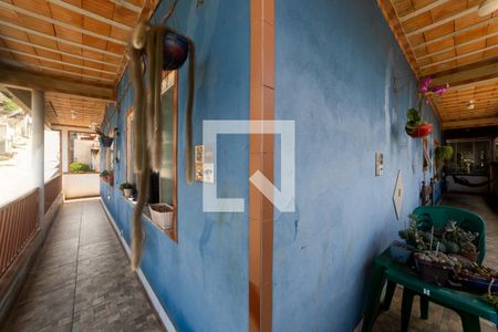 Varanda de casa para alugar com 5 quartos, 470m² em Nossa Senhora da Saude, Belo Horizonte