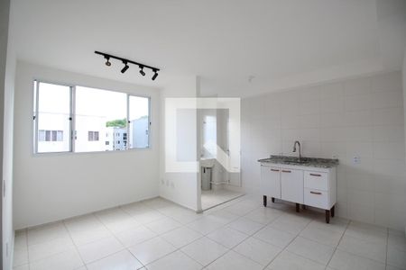 Sala de apartamento à venda com 2 quartos, 47m² em Curicica, Rio de Janeiro