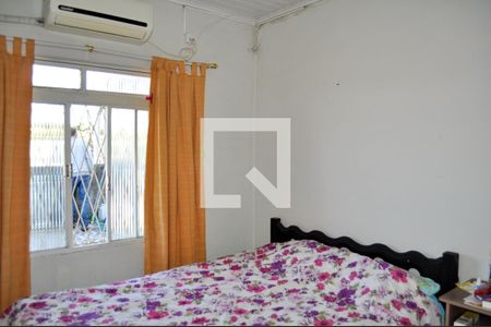 Quarto de casa à venda com 2 quartos, 174m² em Vila Nova, Porto Alegre