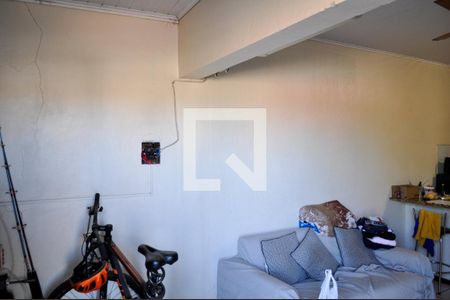 Sala de casa à venda com 2 quartos, 174m² em Vila Nova, Porto Alegre