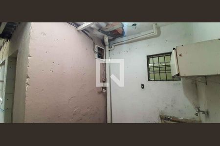 Área de Serviço de casa para alugar com 1 quarto, 70m² em Jardim Roberto, Osasco