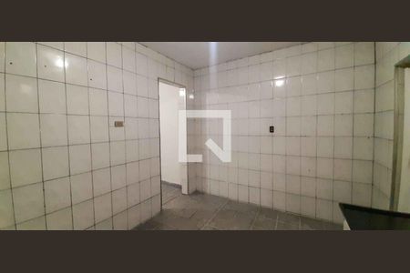 Cozinha de casa para alugar com 1 quarto, 70m² em Jardim Roberto, Osasco