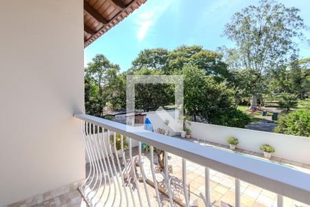 Casa à venda com 302m², 4 quartos e 3 vagasVaranda da Suíte 1