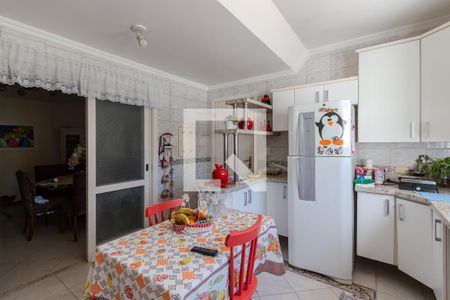 Casa à venda com 302m², 4 quartos e 3 vagasCozinha