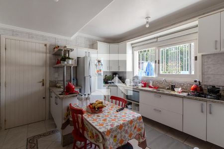 Casa à venda com 302m², 4 quartos e 3 vagasCozinha