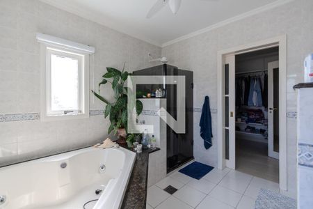Casa à venda com 302m², 4 quartos e 3 vagasBnaheiro da Suíte 2