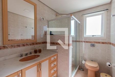 Casa à venda com 302m², 4 quartos e 3 vagasBanheiro Social