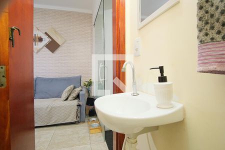 Lavabo de casa de condomínio à venda com 2 quartos, 70m² em Vila Esperança, São Paulo