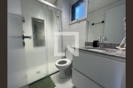 Banheiro de kitnet/studio para alugar com 1 quarto, 25520m² em Butantã, São Paulo