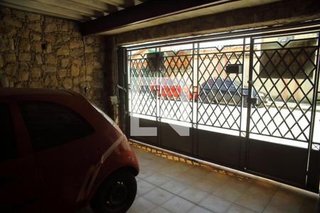 Garagem de casa à venda com 3 quartos, 173m² em Paulicéia, São Bernardo do Campo