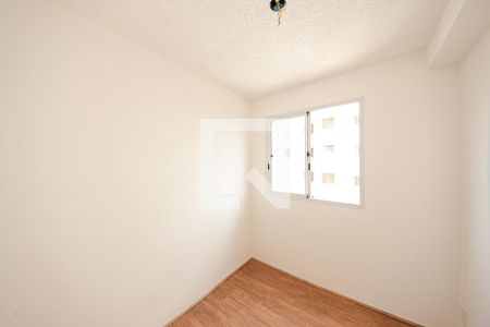 Quarto 1 de apartamento para alugar com 2 quartos, 35m² em Parque Sao Rafael, São Paulo