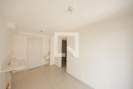 Sala/cozinha de apartamento para alugar com 2 quartos, 35m² em Parque Sao Rafael, São Paulo