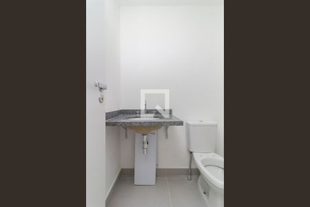 Banheiro de kitnet/studio à venda com 0 quarto, 23m² em Santo Amaro, São Paulo