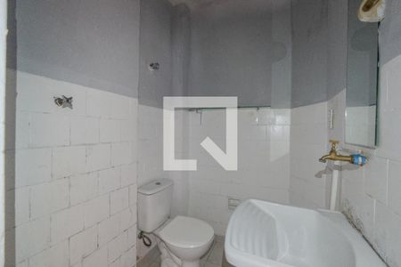 Banheiro de kitnet/studio para alugar com 1 quarto, 24m² em Bela Vista, São Paulo