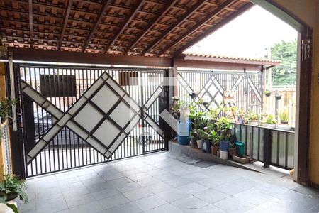 Garagem de casa à venda com 5 quartos, 255m² em Parque Continental I, Guarulhos