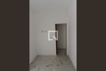 Quarto de apartamento à venda com 2 quartos, 35m² em Jardim Santa Teresinha, São Paulo