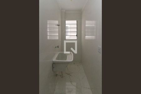 Área Serviço de apartamento à venda com 2 quartos, 35m² em Jardim Santa Teresinha, São Paulo