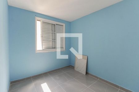 Quarto 2 de apartamento para alugar com 2 quartos, 75m² em Conjunto Residencial José Bonifácio, São Paulo