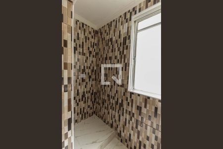 Área de Serviço de apartamento para alugar com 2 quartos, 75m² em Conjunto Residencial José Bonifácio, São Paulo