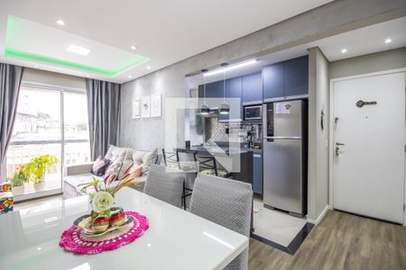 Sala de apartamento à venda com 2 quartos, 49m² em Jaguaribe, Osasco