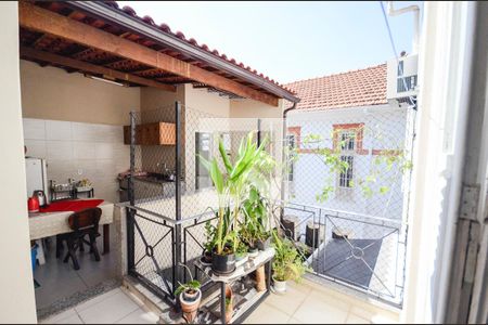Vista da Sala 1 de casa à venda com 6 quartos, 320m² em Vila Isabel, Rio de Janeiro