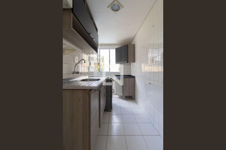 Cozinha de apartamento à venda com 2 quartos, 40m² em Vila Carmosina, São Paulo