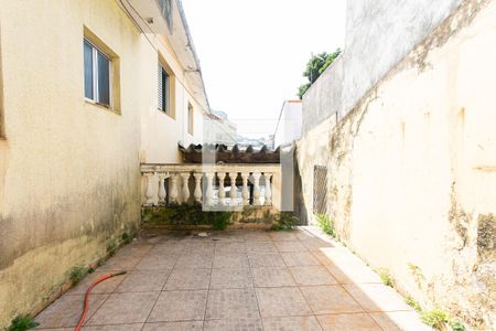 Quintal de casa à venda com 4 quartos, 230m² em Vila Fernandes, São Paulo