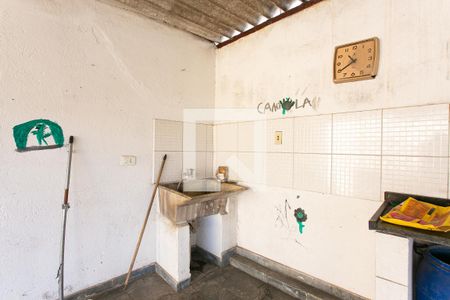 Área de Serviço de casa à venda com 4 quartos, 230m² em Vila Fernandes, São Paulo