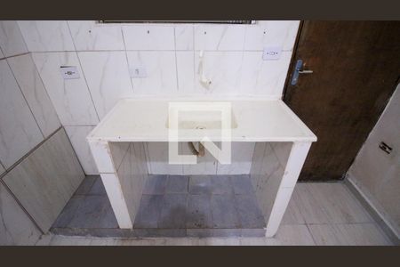 Sala/Cozinha de apartamento para alugar com 2 quartos, 25m² em Vila Industrial, São Paulo